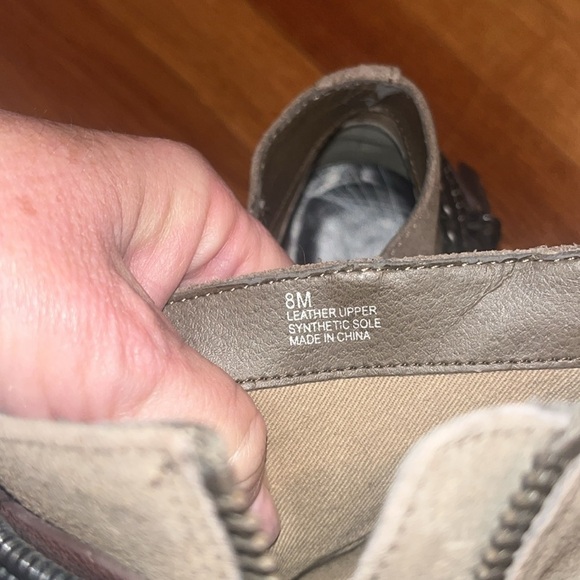 Trouve leather grunge style leather booties size 8 w/ metal & leather straps - Picture 9 of 9